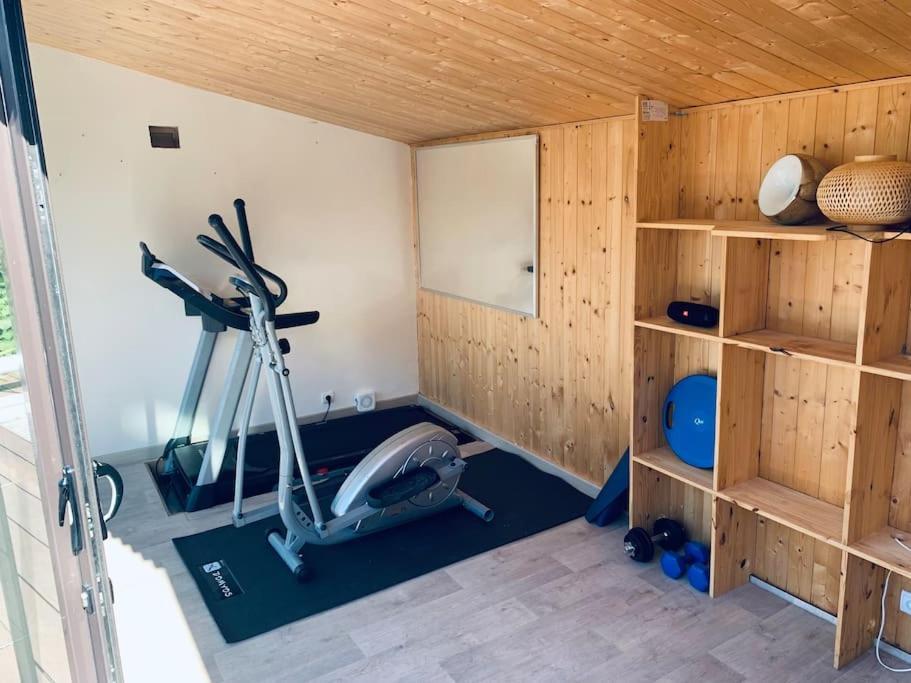 Appartement Proche Asterix, Chantilly, Cdg, Piscine 15 Juin Au 30 Aout La Chapelle-en-Serval Zewnętrze zdjęcie
